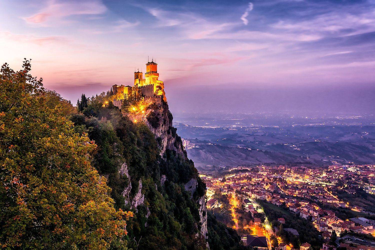 monte titano, castello, castle, night castle, san marino, guaita, la prima torre guaita, гуаита, сан марино, Виктор Голобородько