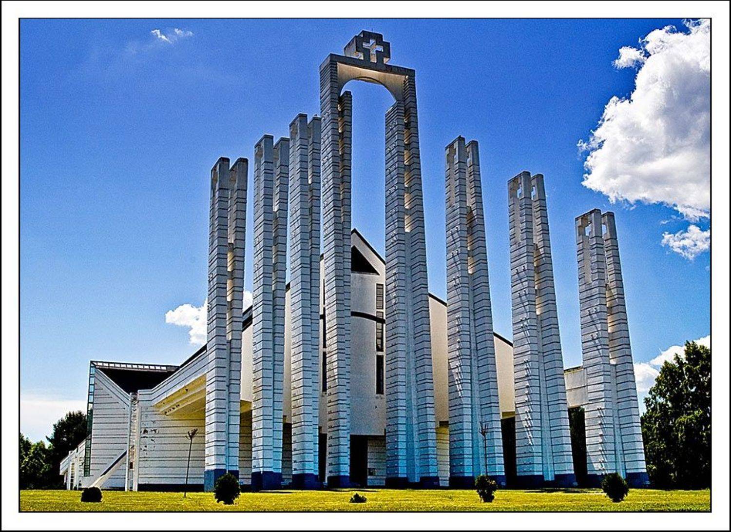 электренай костёл литва лето небо, Игорь