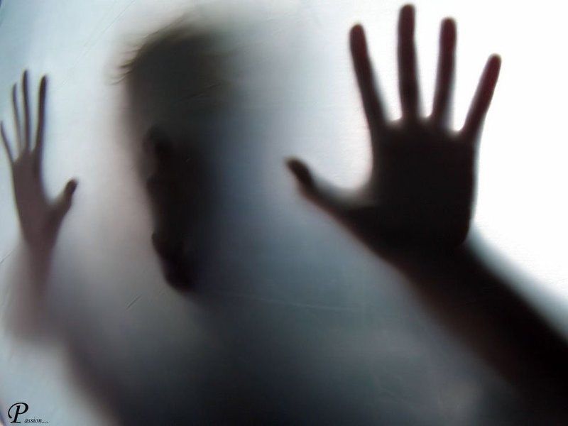 В борьбе между собой и миром..... фото превью