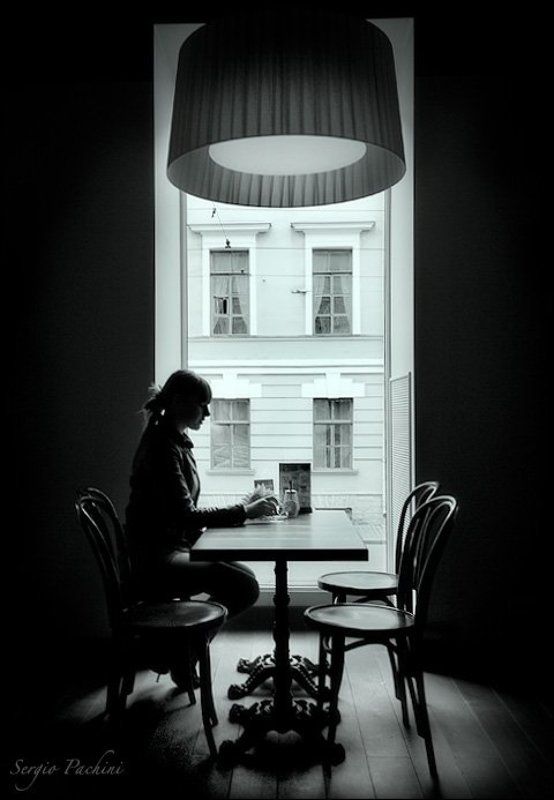 alone фото превью