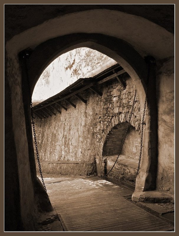 Зарисовки в замке 2 фото превью