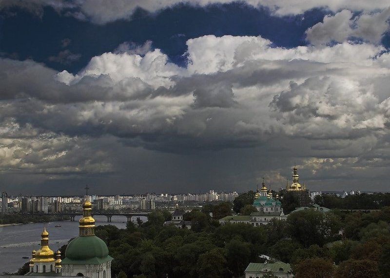 киев,лавра,гроза Непогода фото превью