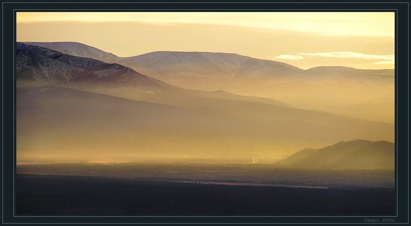 Одинокий костер фото превью
