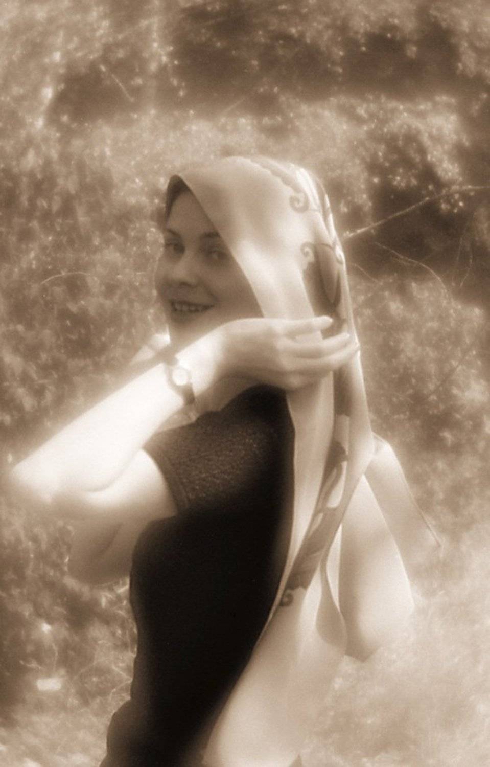 моноколь, девушка, платок, игра, чб, тонировка, Gorshkov Igor_Feanorus