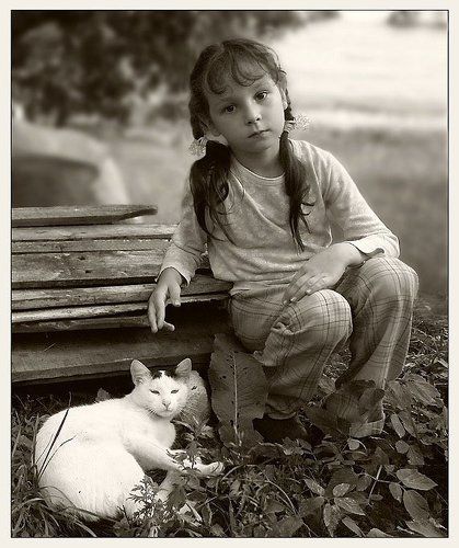 Ульяна и кошка