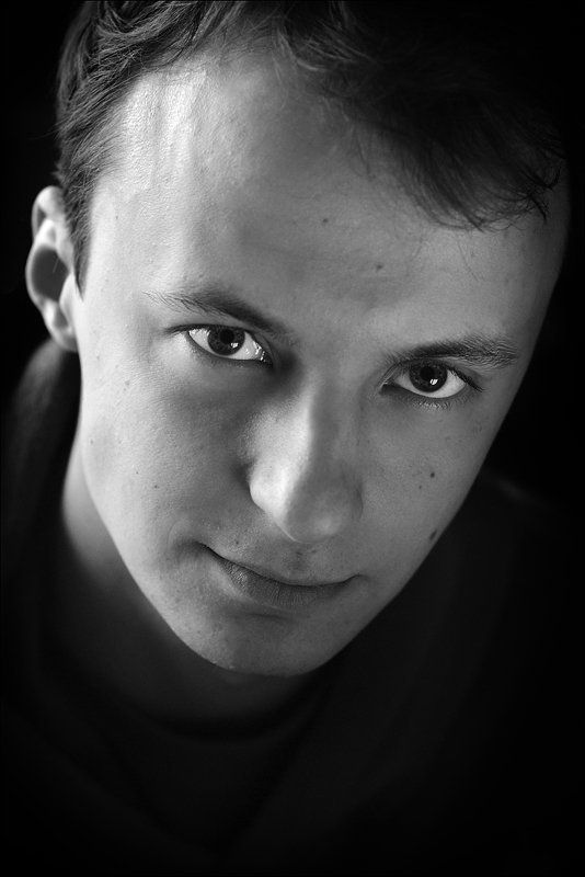 ч/б портрет друга фото превью