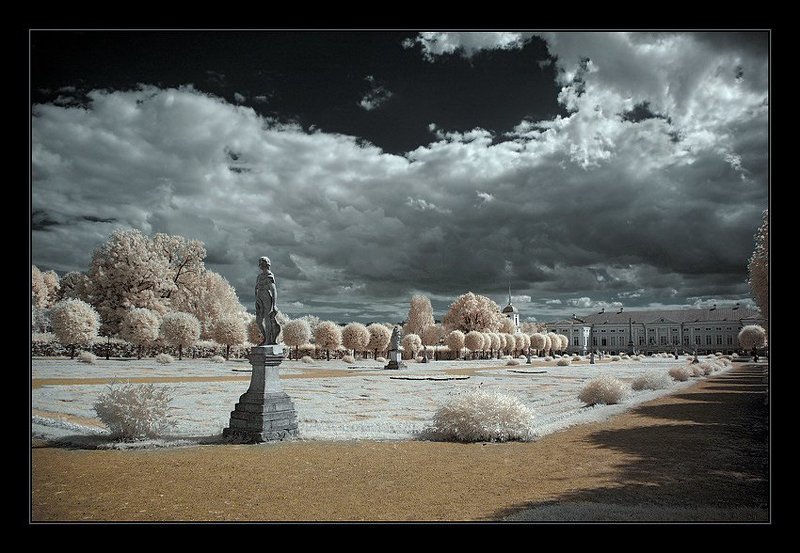 ик, infra red, инфракрасная съемка, кусково Кусково. ИК. Парк со статуями фото превью