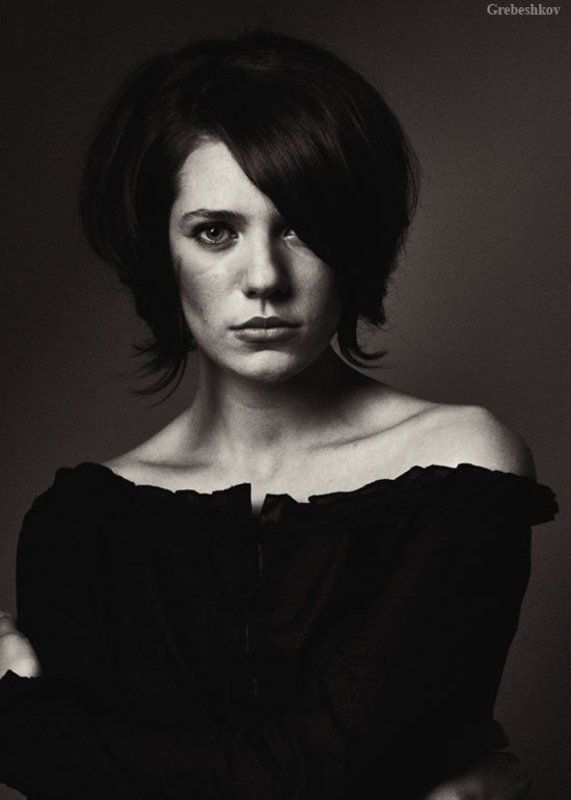 портрет чб  жанр ретро портрет девушки фото превью