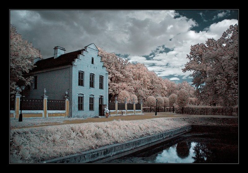 ик, infra red, инфракрасная съемка, кусково Кусково. ИК. Голландский домик фото превью