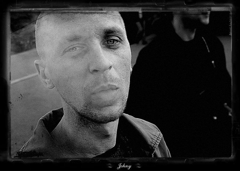 Johny фото превью