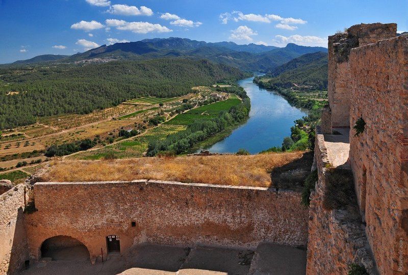 испания, каталония, коста, дорада, долина, река, эбро, замок, миравет, miravet Высоко над Эбро фото превью