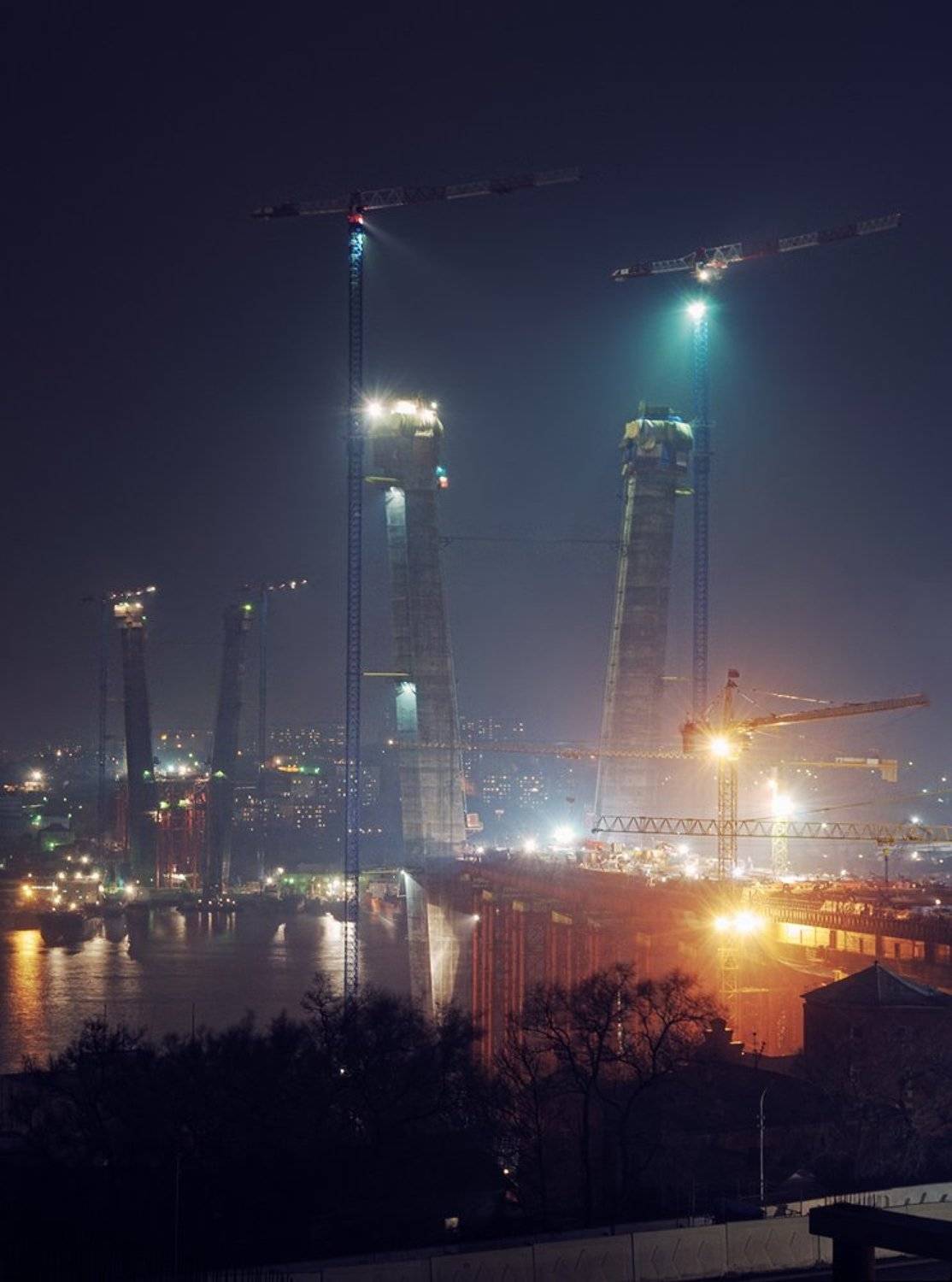 мост, золотой, рог, бухта, владивосток, огни, пилоны, саммит, атэс, apec, summit, 2012, стройка, глобальная, Александр Коновалов