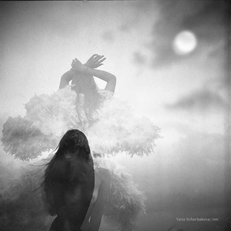 Трудно сохранять спокойствие, когда душа разрывается на части... фото превью