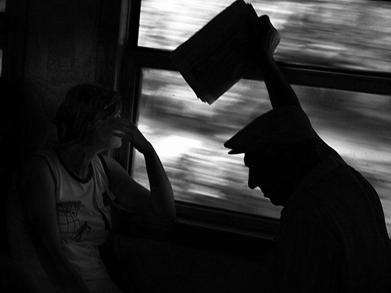 В электричке фото превью