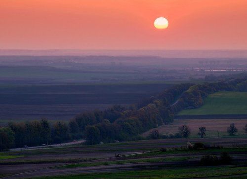 На закат...