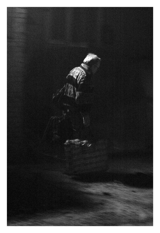 Уходящий... фото превью