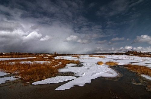 Зимняя река