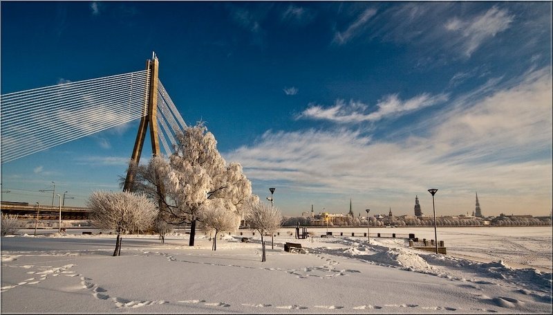 gorod v snegu... фото превью