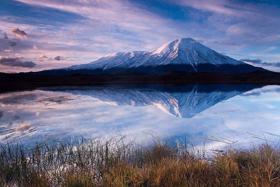 камчатка, вулкан, толбачик, плоский, острый, рассвет, озеро, отражение, Денис Будьков