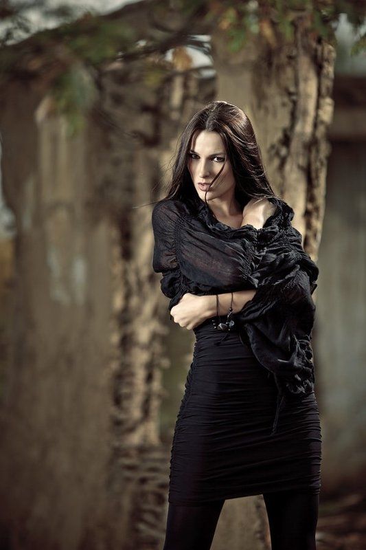 темная... фото превью