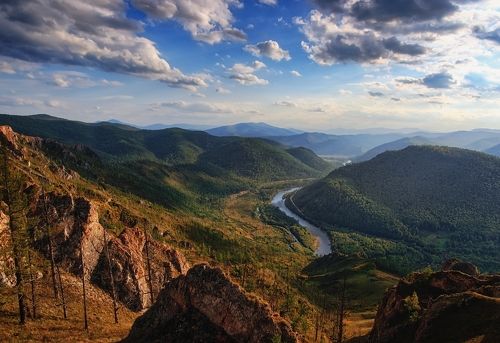 Горы Хакасии / р. Белый Июс