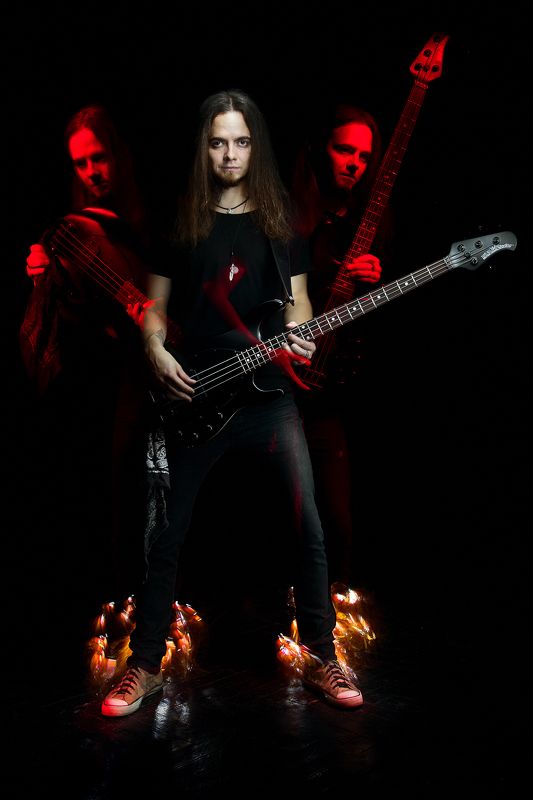 Light painting, рисование светом, длинная выдержка, бас, музыка, рок. Рафаэль фото превью