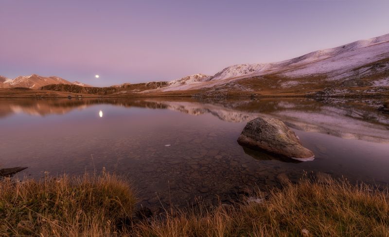 вечер, озеро, пхия, луна, осень, кчр, октябрь хребет ацгара ТИХИЙ ВЕЧЕР ПОД ЛУНОЙ фото превью