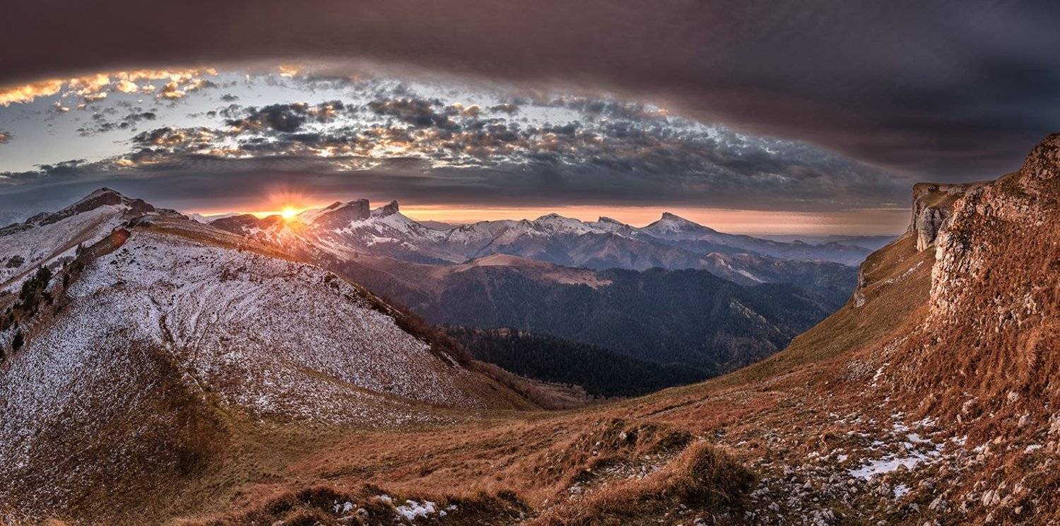 закат, тхач, ачешбоки, чёртовы ворота, чай гора, асбестная, осень, рассвет,, Александр Хорошилов