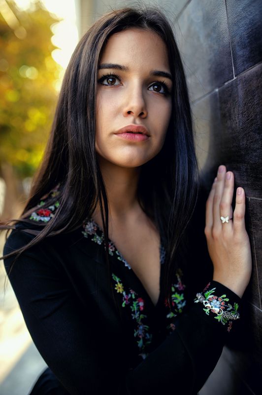 Ines фото превью