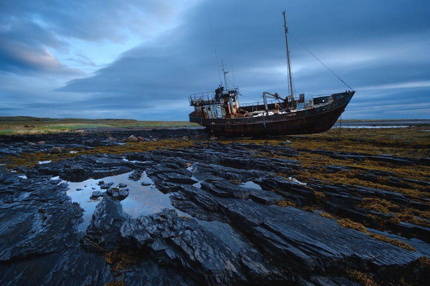 россия, кольский полуостров, север, рыбачий, природа, пейзаж, осень, море, рассвет, сумерки, вода, корабль, Оборотов Алексей