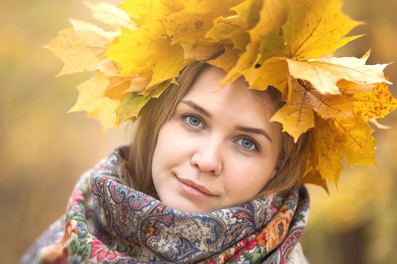 Осенний случайный портрет фото превью