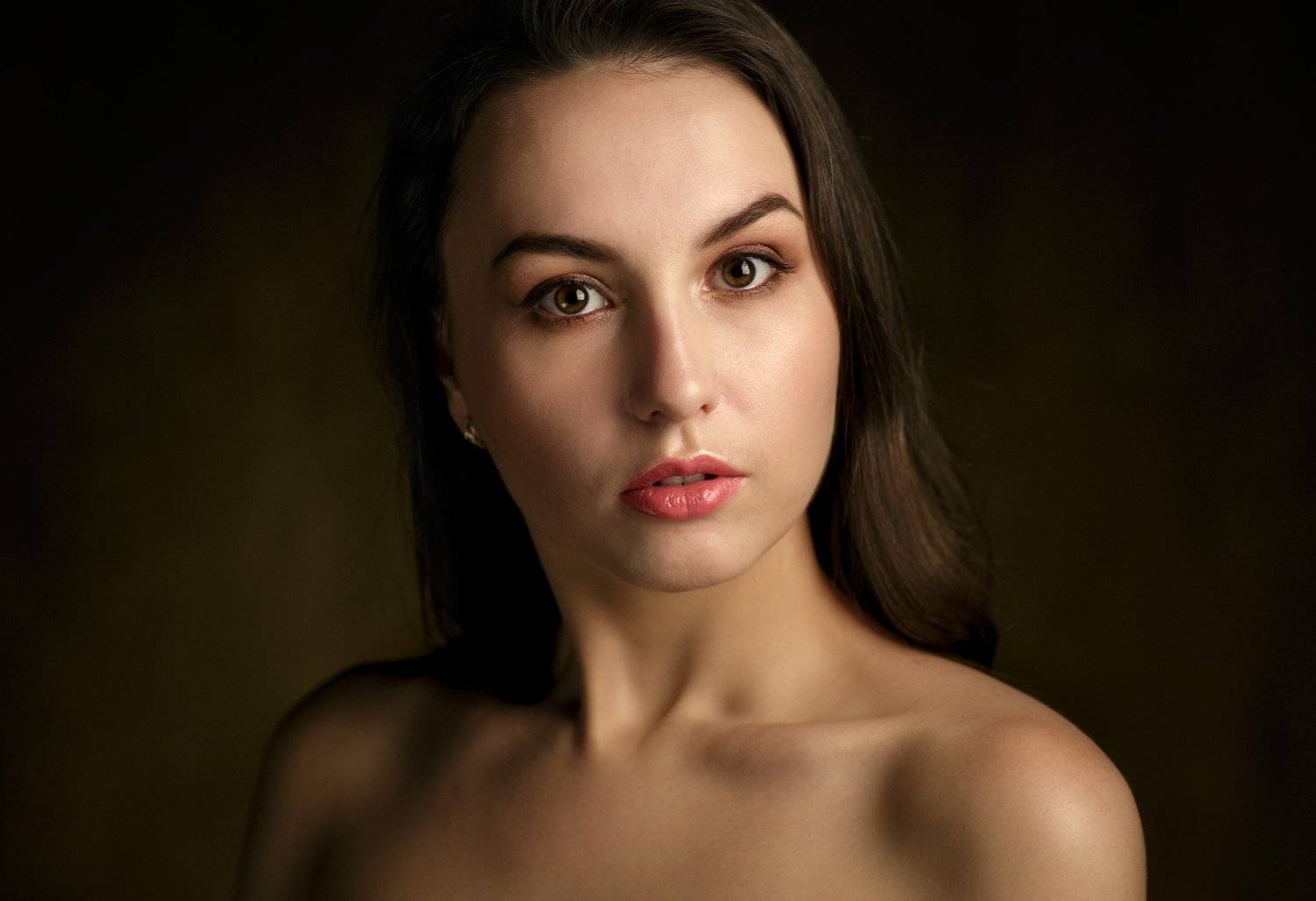 Юля. Автор: Алекс Римский , Алекс Римский