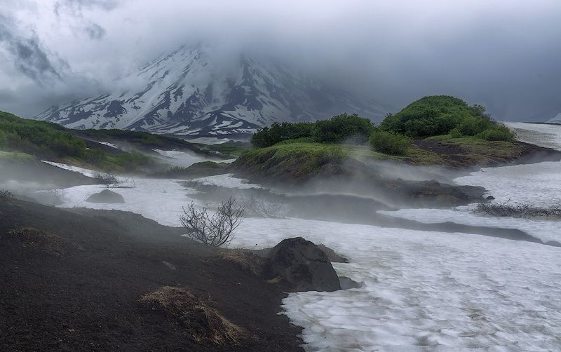 камчатка, вулкан, туман, сумерки, *** фото превью