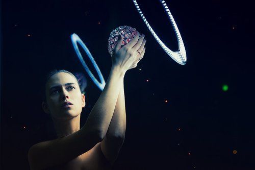 Я в космосе (приятно познакомится) :)