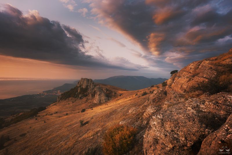 Осенний рассвет Демерджи III фото превью