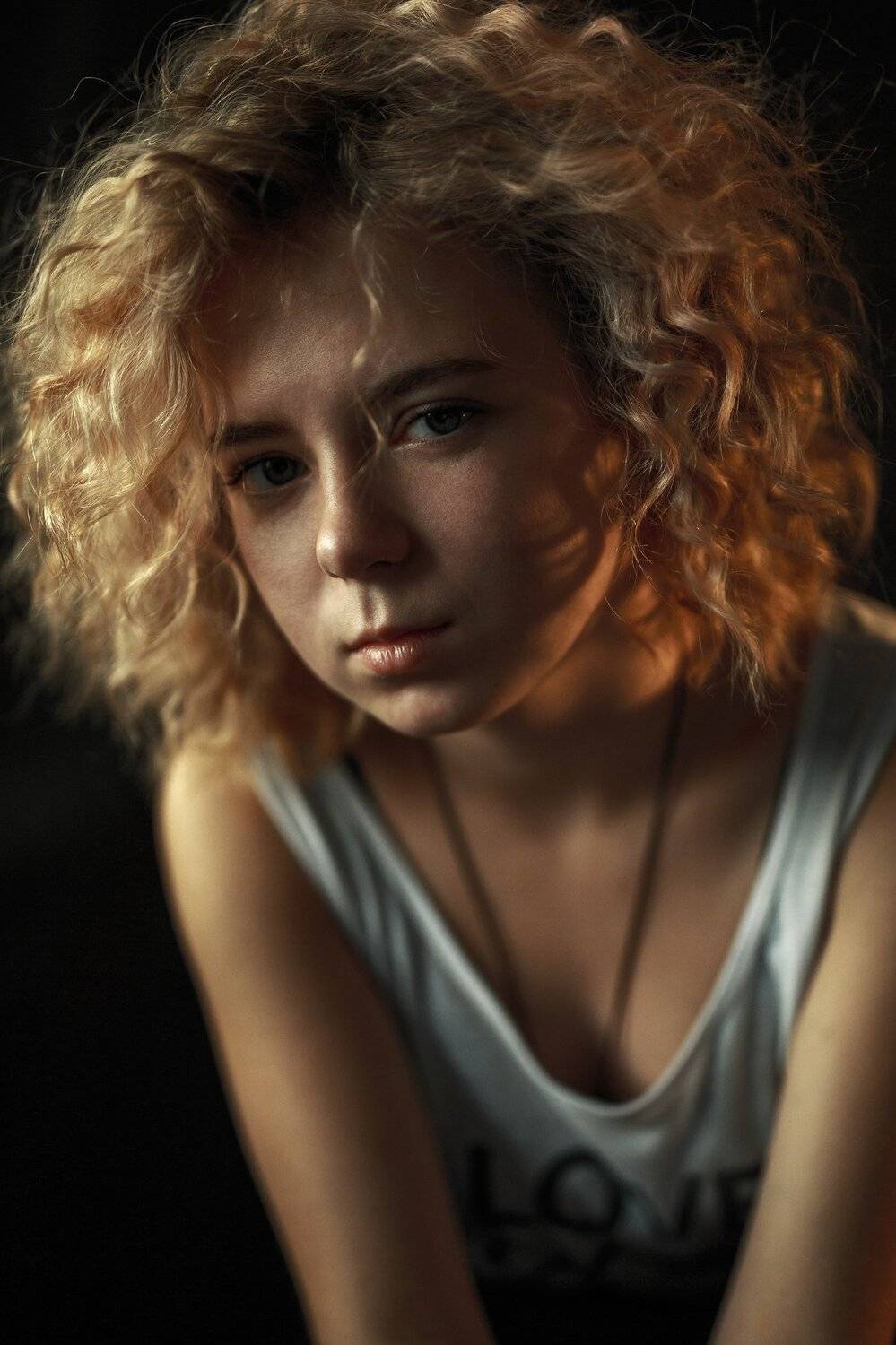 portrait, girl, people, color, eyes, light, девушка, studio, студия, портрет, head, свет, человек, эмоции, цвет, фотосессия, falsh, Иван Лосев