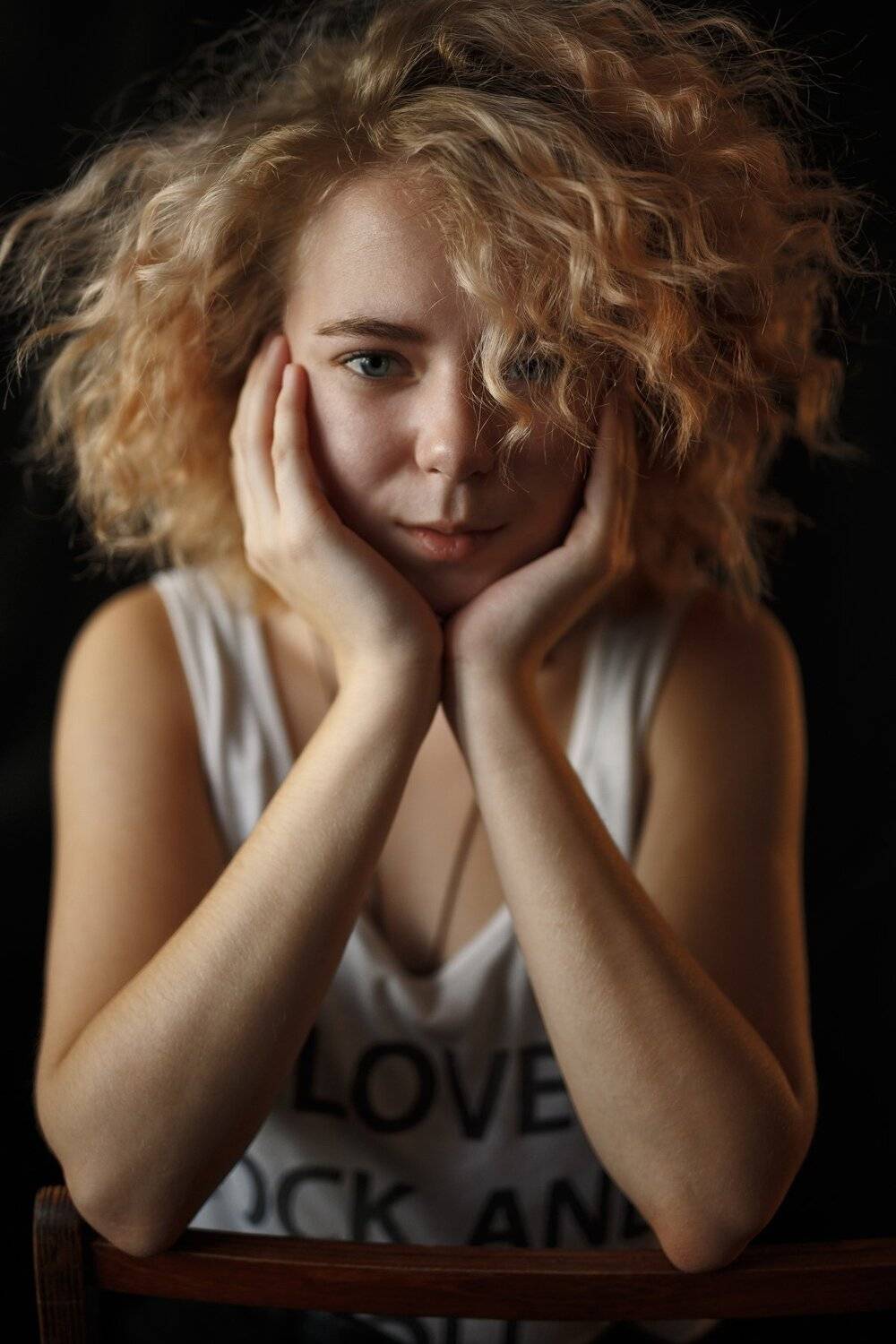 portrait, girl, people, color, eyes, light, девушка, studio, студия, портрет, head, свет, человек, эмоции, цвет, фотосессия, falsh, Иван Лосев