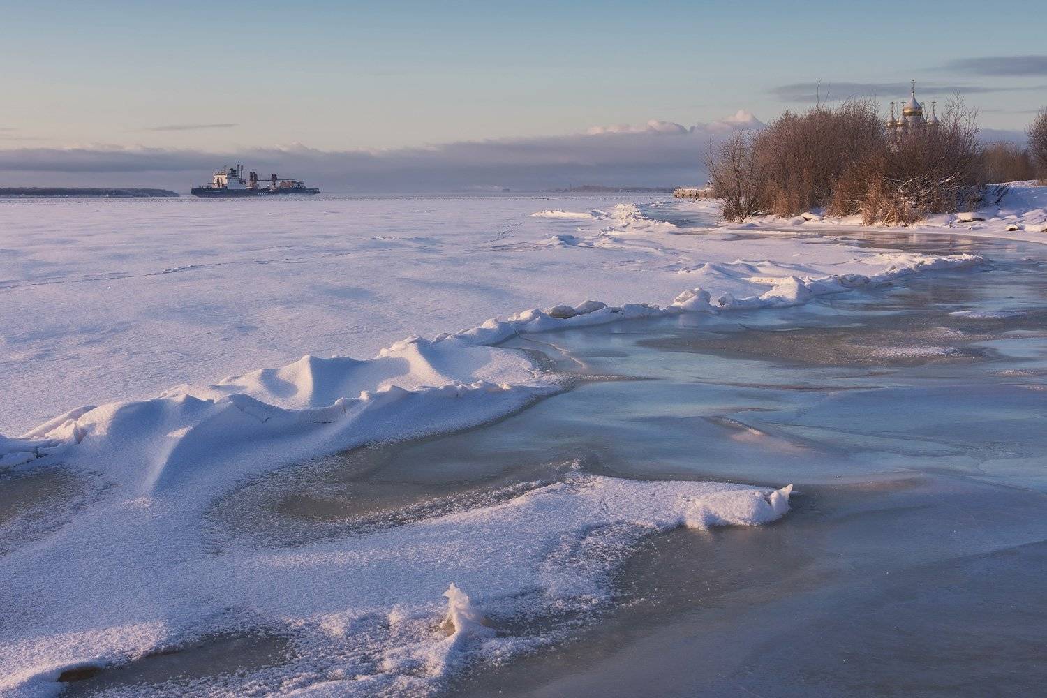 берег снег лед вечер, Ра Вера