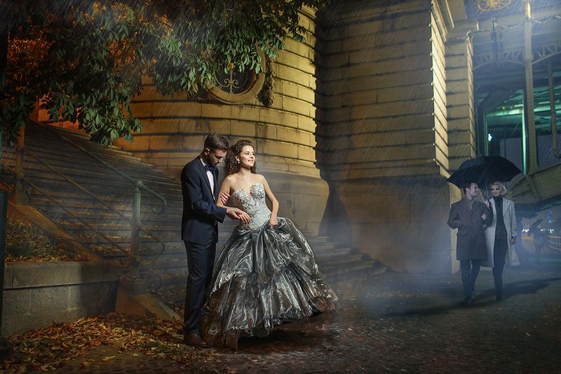 The rainy evening in Liege, Belgium фото превью