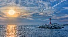 Вечер на море