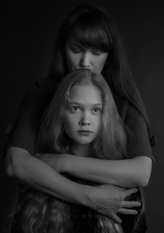 девушка студия мода портрет Помни у тебя я есть,  Даже если ты совсем одна.  Около тебя я здесь.  Ничего не бойся никогда. фото превью