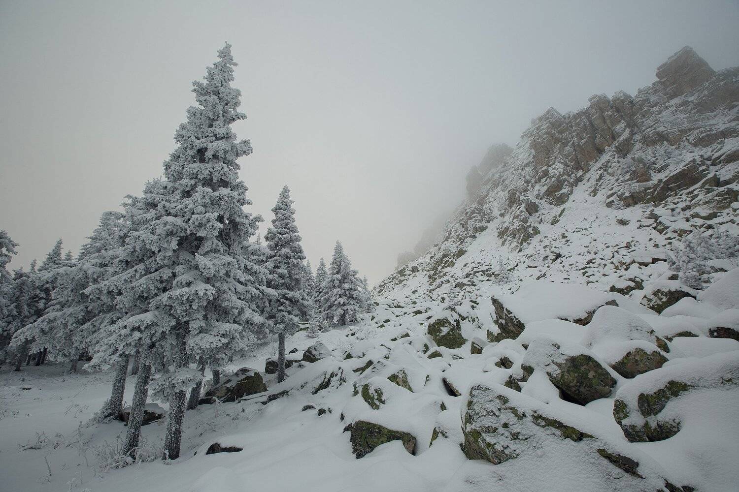 Таганай, горы, урал, откликной гребень, златоуст, снег, деревья, тайга, пейзаж, Владимир