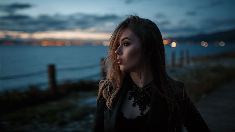 Девушка,портрет,вечер,закат,море,боке,природа,  фото превью