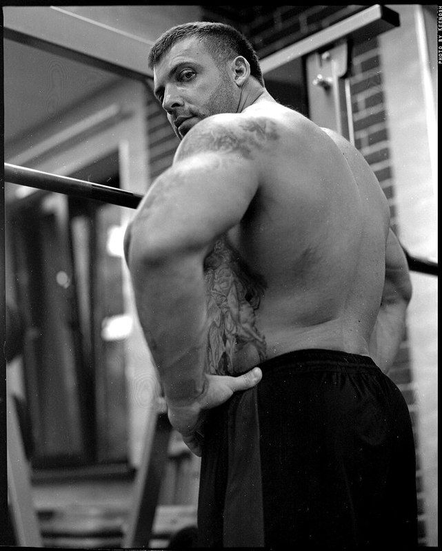 bw, 6x7, film Недостаток железа в крови. фото превью