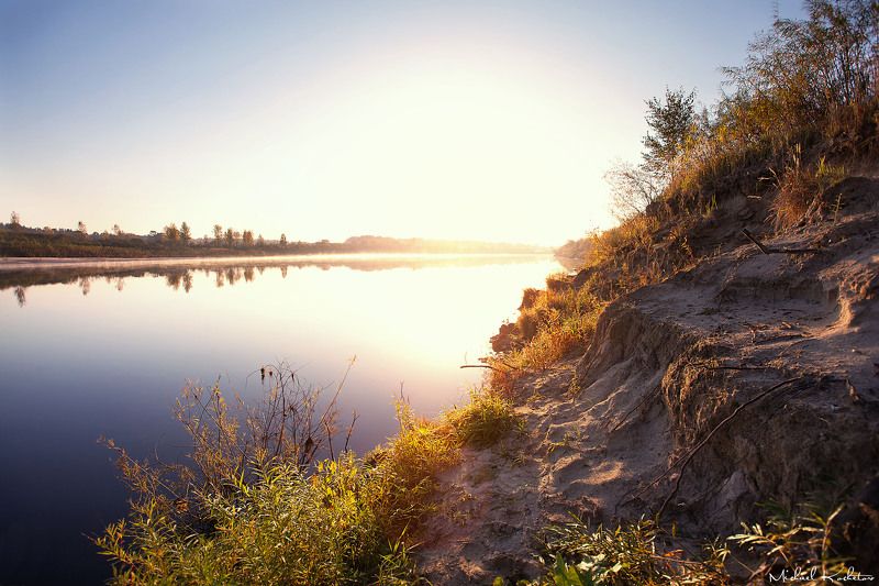 The River фото превью