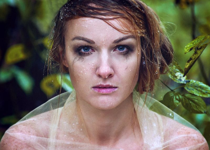 принцесса, сказка, лес, голубые глаза Погода была ужасная, фото превью