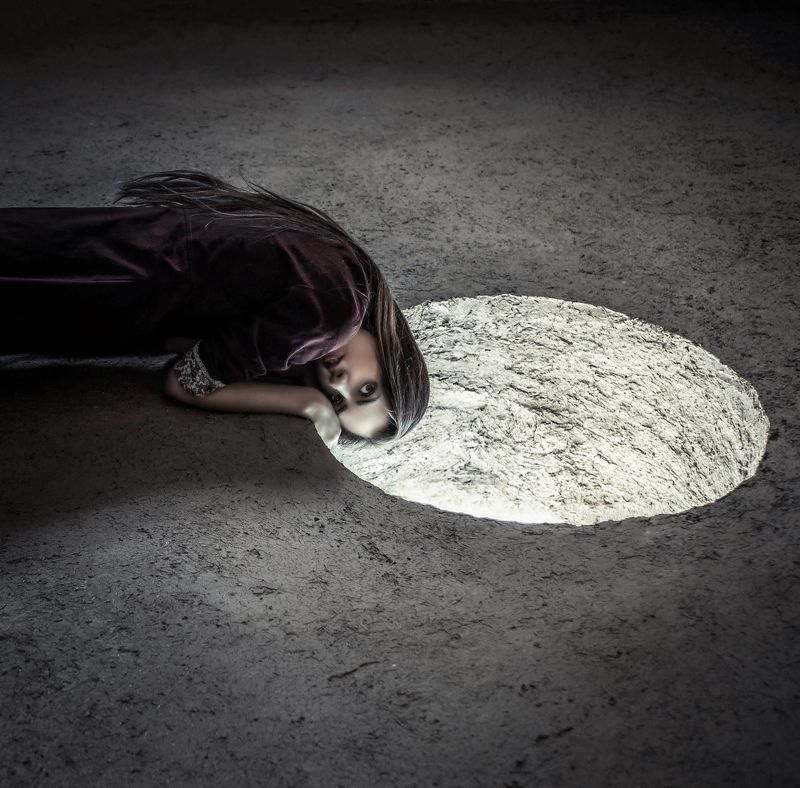 conceptual, natural-light, dark, concept, Malaguena фото превью