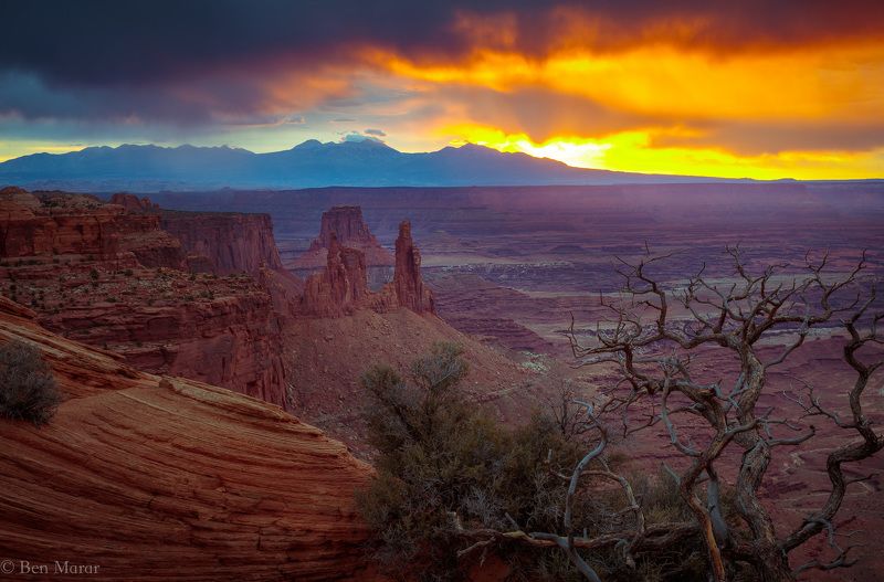 canyonlands, landscape, mesa arch, utah, canon, sunrise, cloudy, storm One Amazing Sunrise фото превью