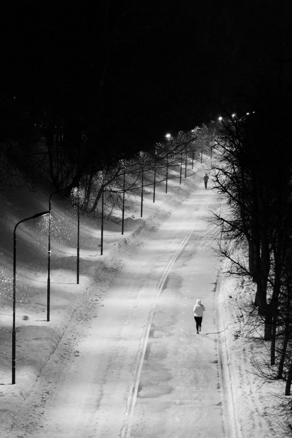 монохром, черно-белая фотография, ч/б, люди, город, улица, жанр, monochrome, black&white, street, streetphoto, people,, АлександрТутаев