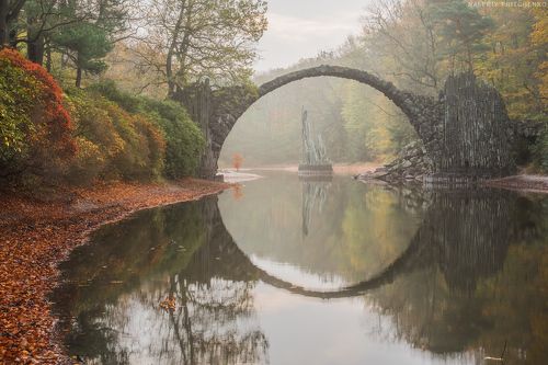 Мост Ракотцбрюке (Rakotzbrücke)